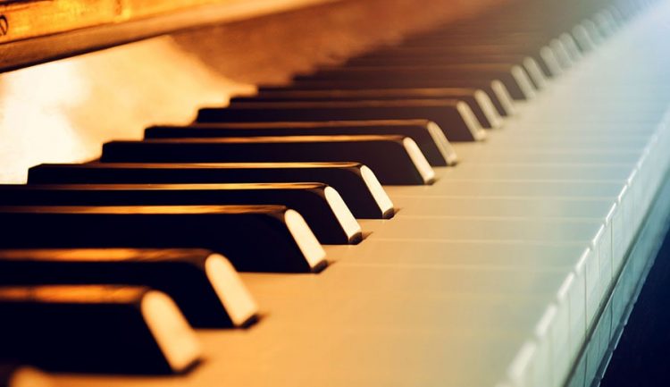 Lợi ích tuyệt vời của việc chơi đàn Piano- Truyền cảm hứng sáng tạo