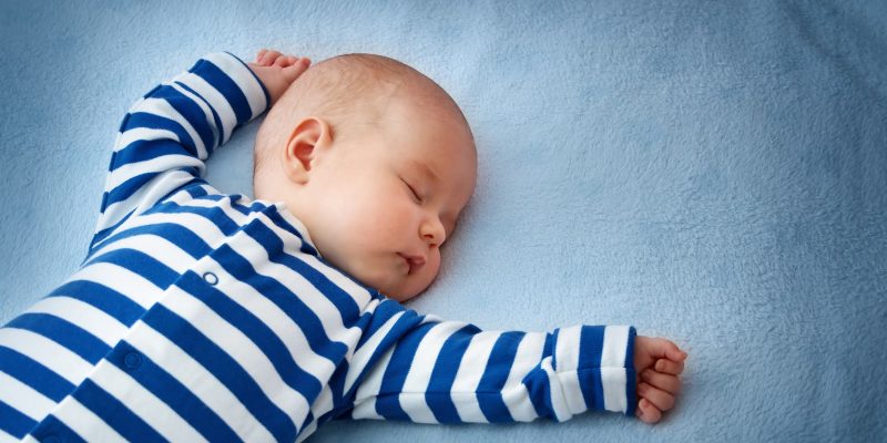 Luyện ngủ cho bé với phương pháp “ngủ không nước mắt” giúp bé ngủ ngon